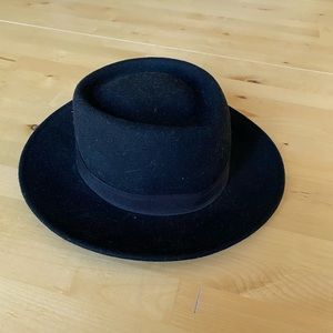 Cute black felt brim hat